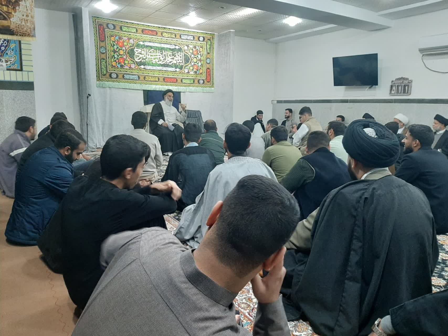 درس اخلاق در مدرسه علمیه امام حسین(ع) نماینده ولی فقیه در استان خوزستان و امام جمعه اهواز