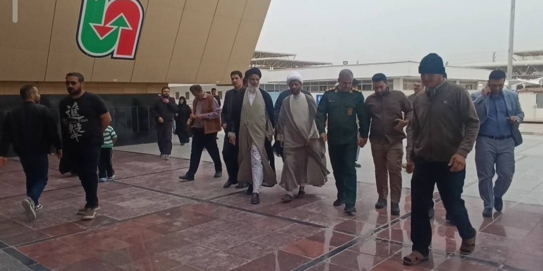 بازدید میدانی نماینده ولی فقیه در خوزستان از آخرین وضعیت مرز بین المللی شلمچه نماینده ولی فقیه در استان خوزستان و امام جمعه اهواز