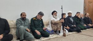 حضور امام جمعه اهواز در منزل دو شهید مدافع وطن در اهواز و تفقد احوال خانواده شهیدان علیدادی و استاد نماینده ولی فقیه در استان خوزستان و امام جمعه اهواز