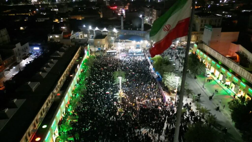 سلحشوران خرمشهری، فتح خیبر بپا کردند | پنجمین شب حضور مردم با سخنرانی نماینده ولی فقیه در خوزستان