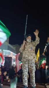 حضور پرشکوه مردم مناطق مختلف اهواز در چهارشنبه آخرسال و شانه به شانه امام جمعه اهواز نماینده ولی فقیه در استان خوزستان و امام جمعه اهواز