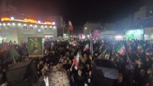 حضور پرشکوه مردم مناطق مختلف اهواز در چهارشنبه آخرسال و شانه به شانه امام جمعه اهواز نماینده ولی فقیه در استان خوزستان و امام جمعه اهواز