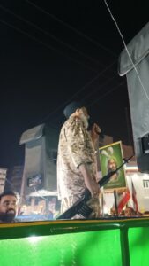 حضور پرشکوه مردم مناطق مختلف اهواز در چهارشنبه آخرسال و شانه به شانه امام جمعه اهواز نماینده ولی فقیه در استان خوزستان و امام جمعه اهواز