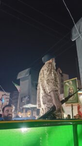 حضور پرشکوه مردم مناطق مختلف اهواز در چهارشنبه آخرسال و شانه به شانه امام جمعه اهواز نماینده ولی فقیه در استان خوزستان و امام جمعه اهواز