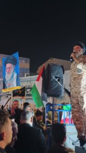حضور پرشکوه مردم مناطق مختلف اهواز در چهارشنبه آخرسال و شانه به شانه امام جمعه اهواز نماینده ولی فقیه در استان خوزستان و امام جمعه اهواز