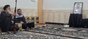 حضور در منزل خانواده شهید و جانبازان جنگ تحمیلی آمریکایی - صهیونیستی شهر شیبان