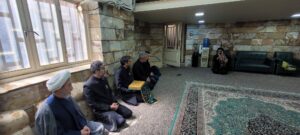 دیدار خادمان حرم مطهر امام رضا(ع) با نماینده ولی فقیه در خوزستان نماینده ولی فقیه در استان خوزستان و امام جمعه اهواز