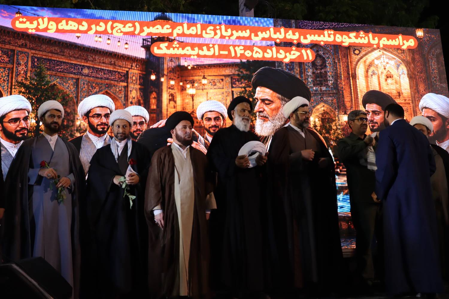 اجتماع بزرگ لبیک یا خامنه ای شهرستان اندیمشک نماینده ولی فقیه در استان خوزستان و امام جمعه اهواز
