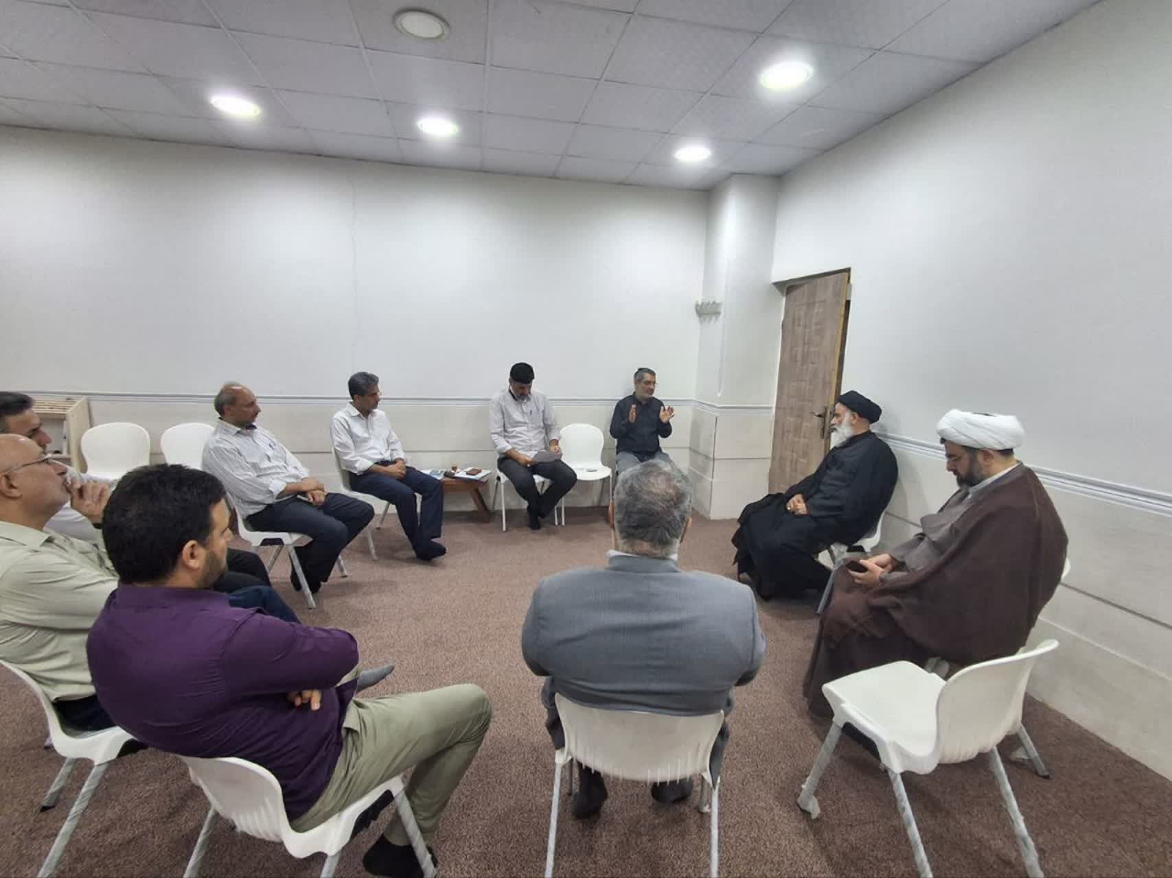 تقویت زیرساخت‌ها و حمایت از صنایع پایین‌دستی مورد توجه قرار گیرد نماینده ولی فقیه در استان خوزستان و امام جمعه اهواز