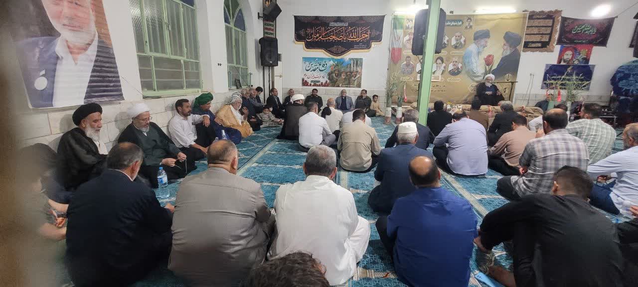 حضور نماینده ولی‌فقیه در خوزستان در یادواره شهدای جنگ رمضان نماینده ولی فقیه در استان خوزستان و امام جمعه اهواز